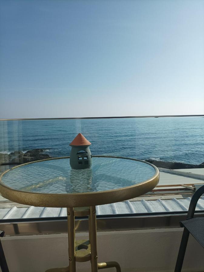 Beachfront Apartment Retimno Zewnętrze zdjęcie
