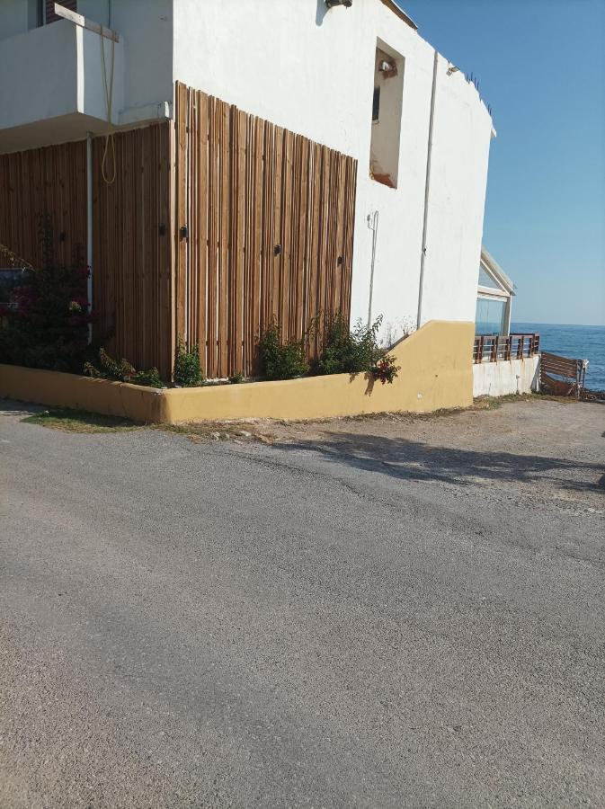 Beachfront Apartment Retimno Zewnętrze zdjęcie